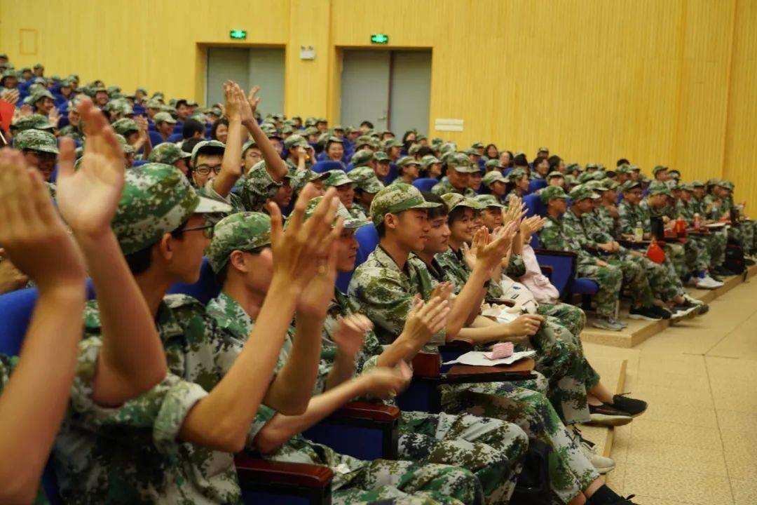 坦克防御战争